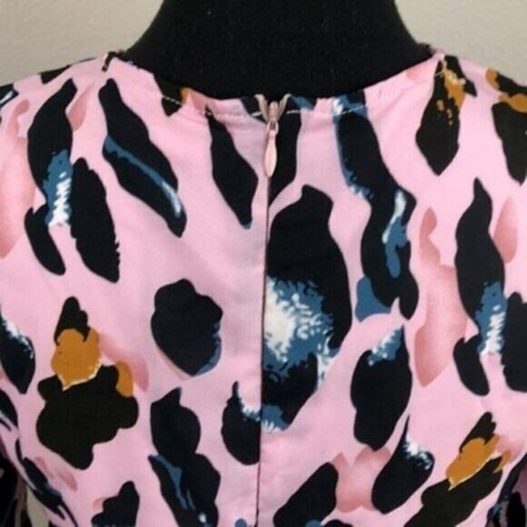 TCEC Lively Leopard Dress Short Sleeve Faux Wrap Keyhole Pink Animal Print - Picture 11 of 15